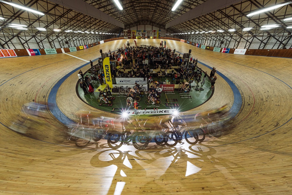 Pohled na velodrom.jpg